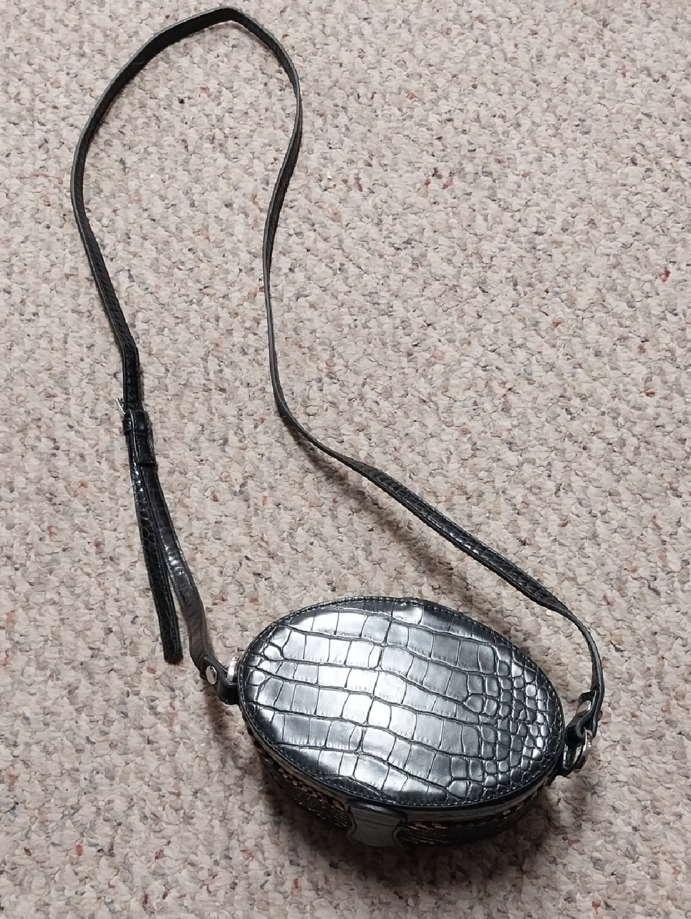 Sam Edelman Woven Straw and Black Croc Trim Crossbody Bag - Picture 2 of 8